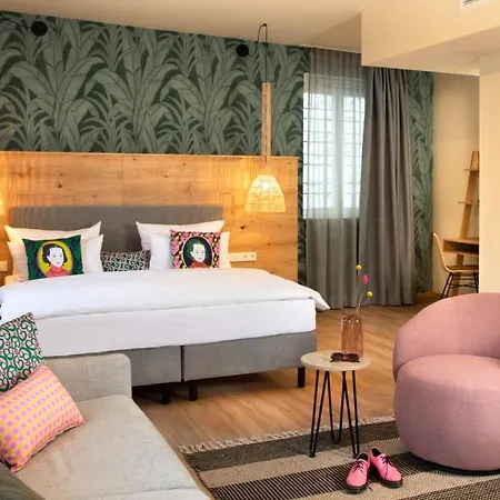 Отель Hotel Das Regensburg 4*