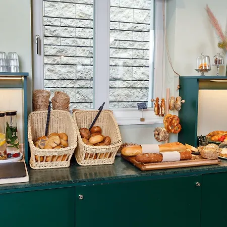Отель Hotel Das Regensburg 4*