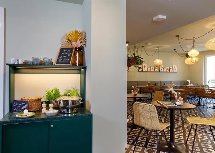 Отель Hotel Das Regensburg